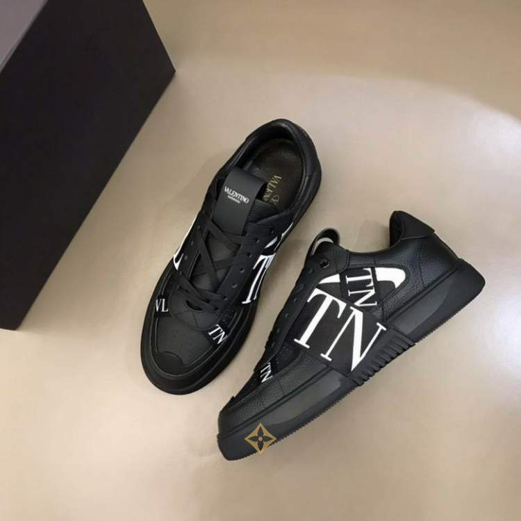 Picture of Valentino Shoes _SKUValentinosz38-44mhf0120055